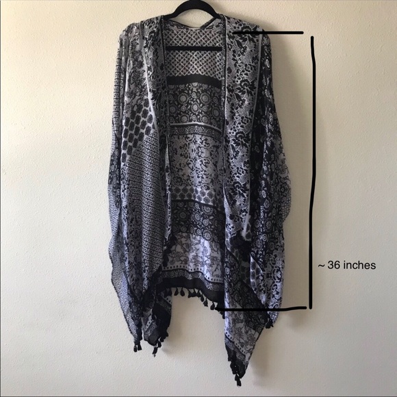 black & white floral/paisley kimono | size: OS - Picture 6 of 7